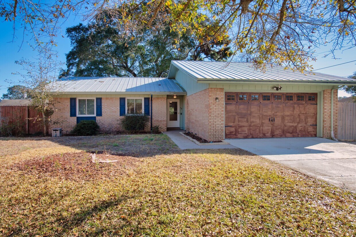 74 Mooring Ln, Shalimar, FL 32579 House Rental in Shalimar, FL