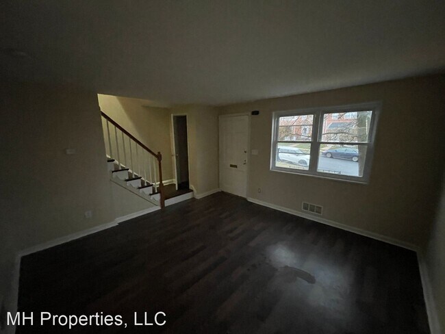 Building Photo - 3 br, 1.5 bath House - 5413 Whitlock Rd