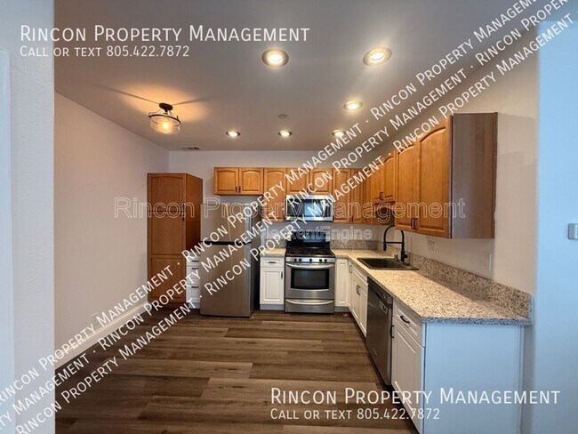 Foto del edificio - 2587 Warbler Ave