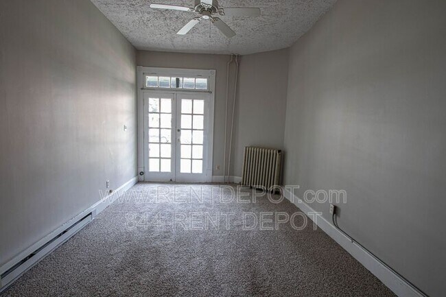 Foto del edificio - 800 SE 2nd St