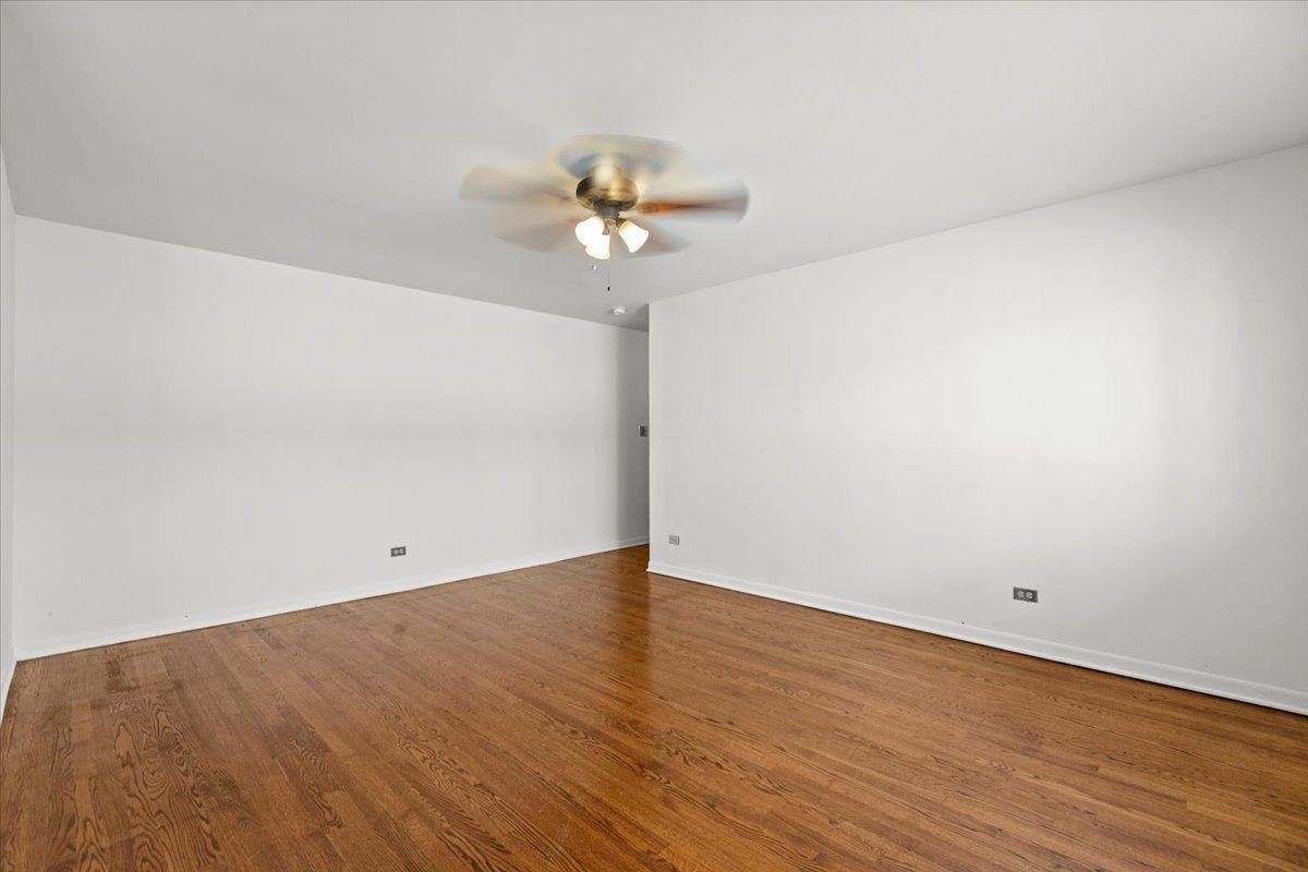 Foto del edificio - 2 bedroom in Chicago IL 60657