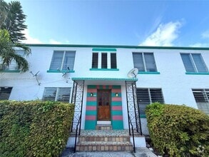 Building Photo - 641 10th St