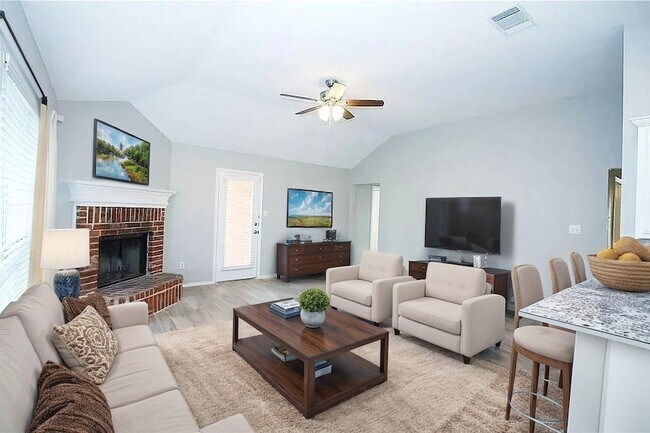 Building Photo - 4926 Brazoswood Cir