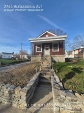 Building Photo - 2765 Alexandria Ave
