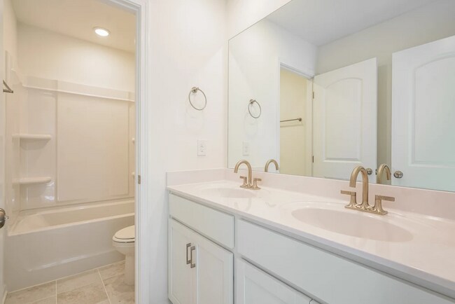 Foto del edificio - 1362 Georgetown Dr