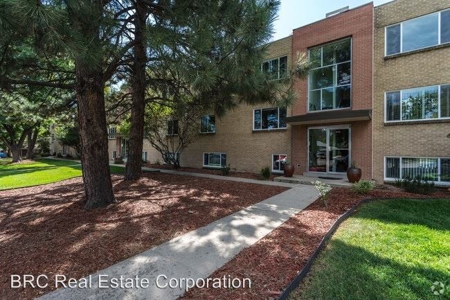 Building Photo - 2 br, 1 bath Apartment - 8220 West 16th Place