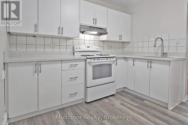 Building Photo - 95 Sanford Ave N
