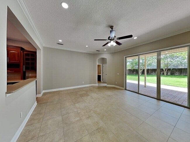Building Photo - ASK ABOUT OUR MOVE IN SPECIAL: World Golf ...