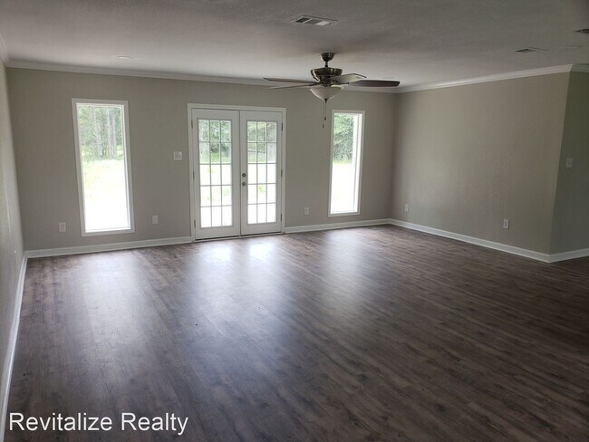 Building Photo - 3 br, 2 bath House - 12100 Hilltop Rd