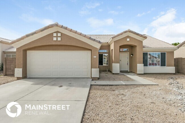 Building Photo - 8531 W Vernon Ave