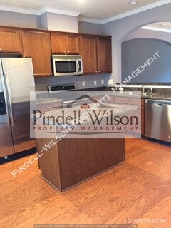 Building Photo - 6609 Clarksburg Pl