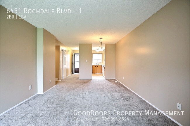 Photo du bâtiment - 6451 Rochdale Blvd