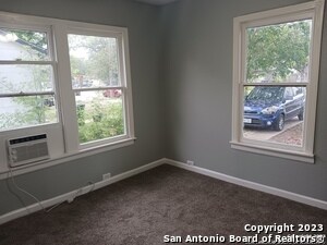 Foto del edificio - 319 San Angelo Blvd