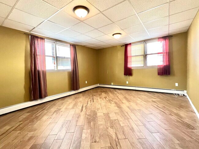 Foto del edificio - 74 Prospect Ave