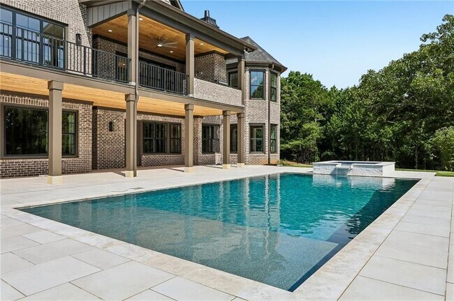 Building Photo - 6222 Bridgewood Dr