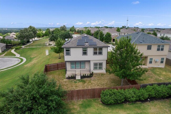 Building Photo - 10116 Gertrudis Lp