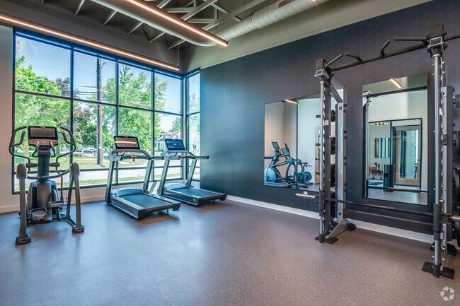 Fitness Center - The Emree