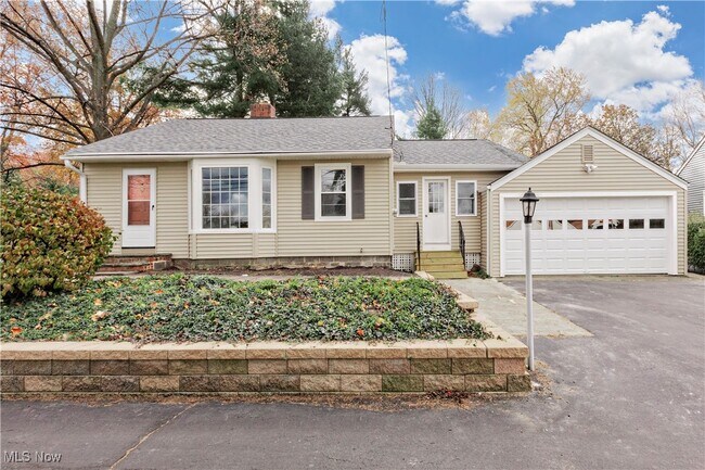 Foto del edificio - 6466 Wilson Mills Rd