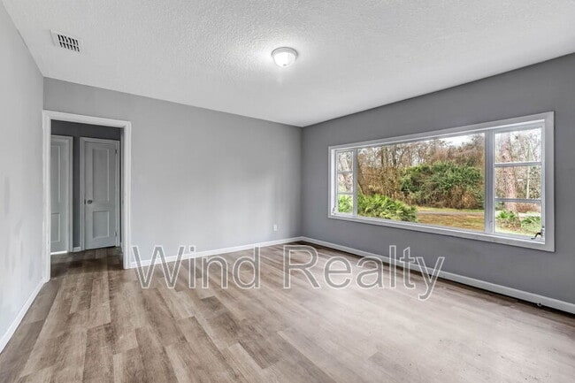Building Photo - 4737 Seaboard Ave