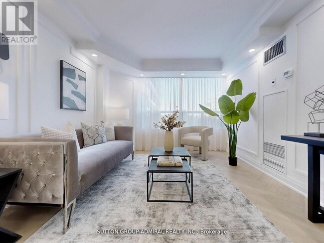 Building Photo - 11 Townsgate Dr