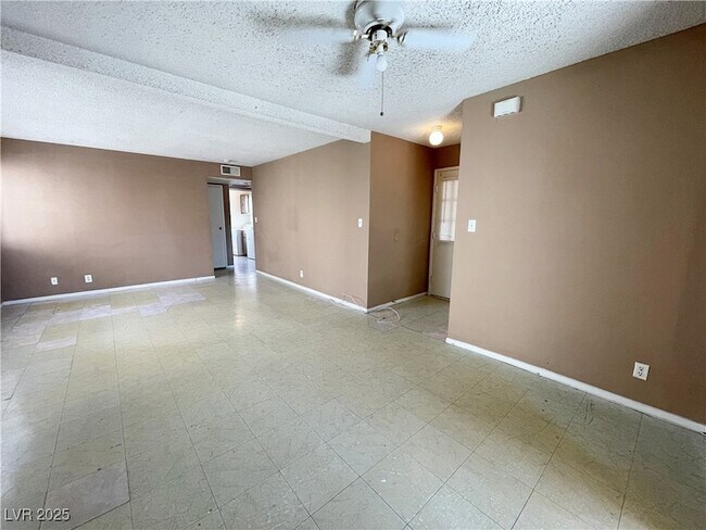 Building Photo - 5340 Retablo Ave