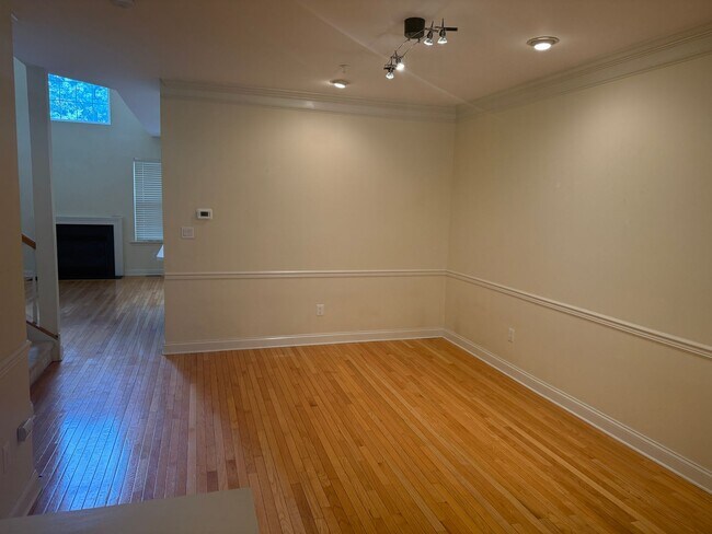 Foto del edificio - 179 Mountain View Dr