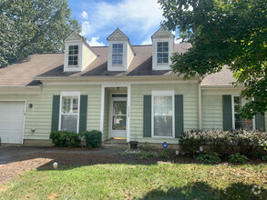 Building Photo - 5748 Ebley Ln