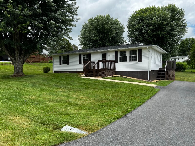 Primary Photo - 25409 Halifax Drive