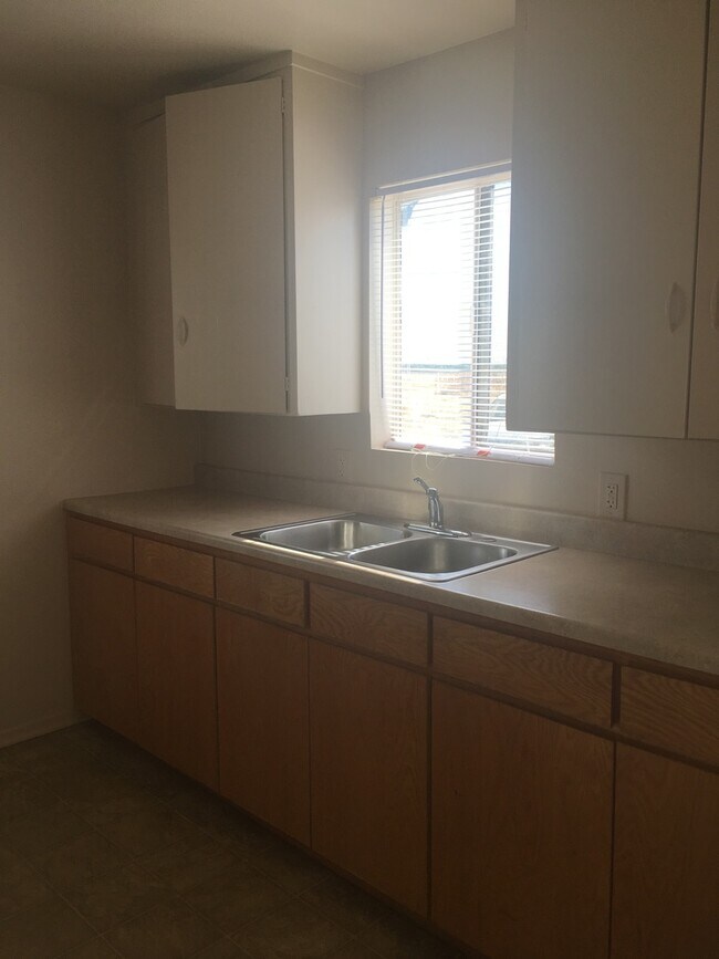 Foto del edificio - 14050 Avenue 384