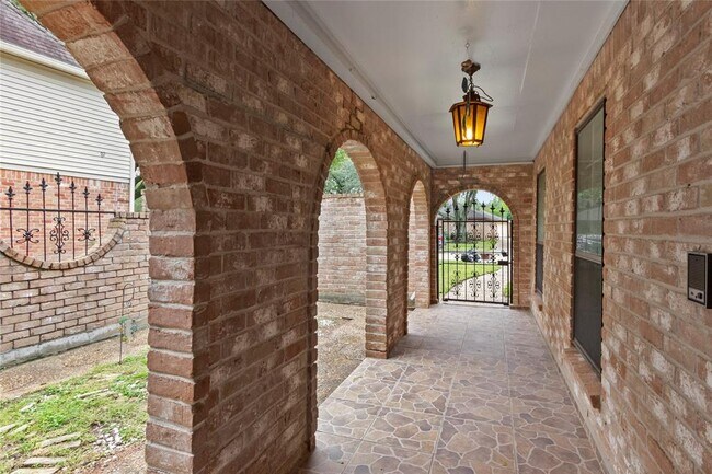 Foto del edificio - 11834 Westmere Dr