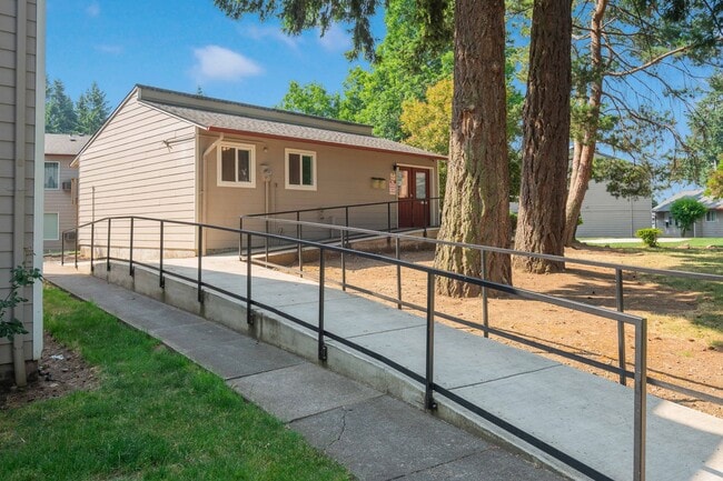 BRAND NEW Studio Apartment. Flat Monthly ... - BRAND NEW Studio Apartment.  Flat Monthly ...