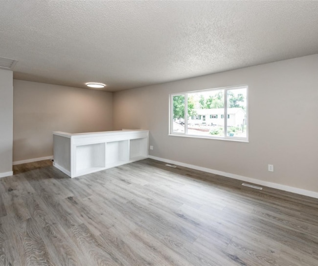 Building Photo - 4750 Cheerful Rd