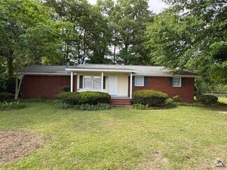 Building Photo - 1301 Tucker Rd