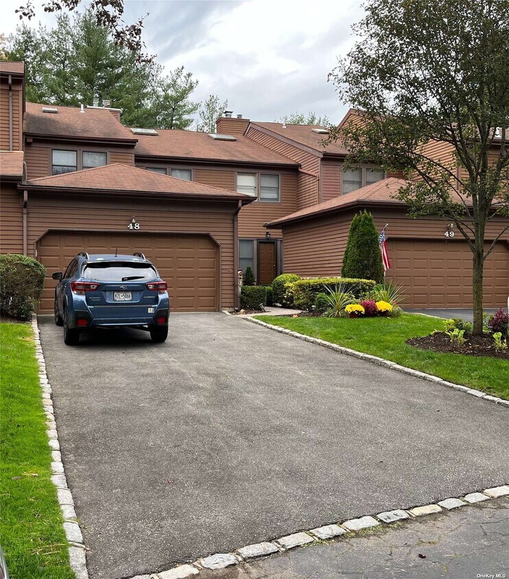 Foto principal - 48 Hunt Dr