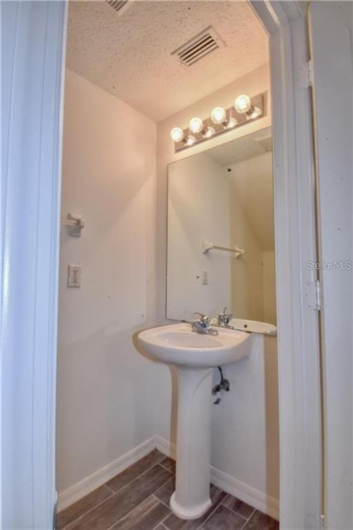 Foto del edificio - 6559 Osprey Lake Cir