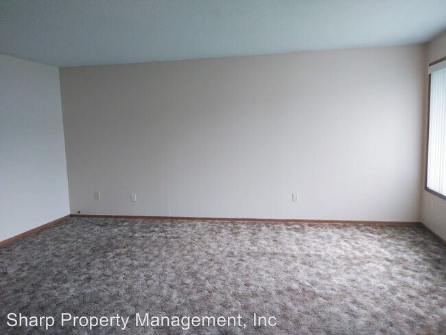 Building Photo - 3 br, 1 bath House - 252 18th Ave