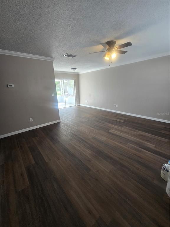 Foto del edificio - 12470 Prescott St