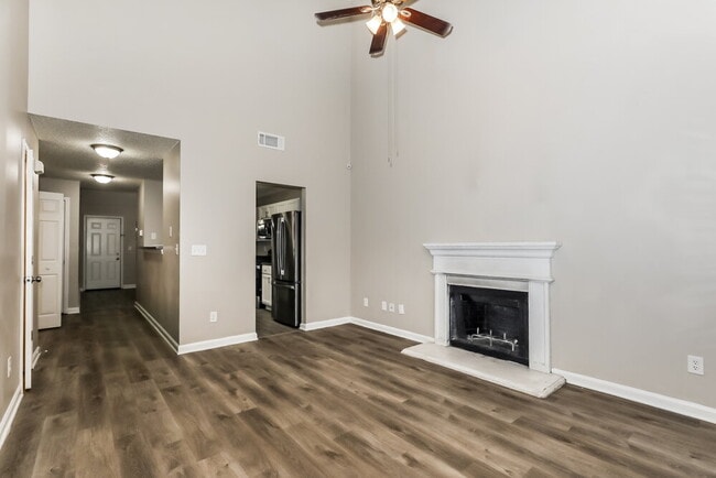 Building Photo - 4509 Ravenwood Pl