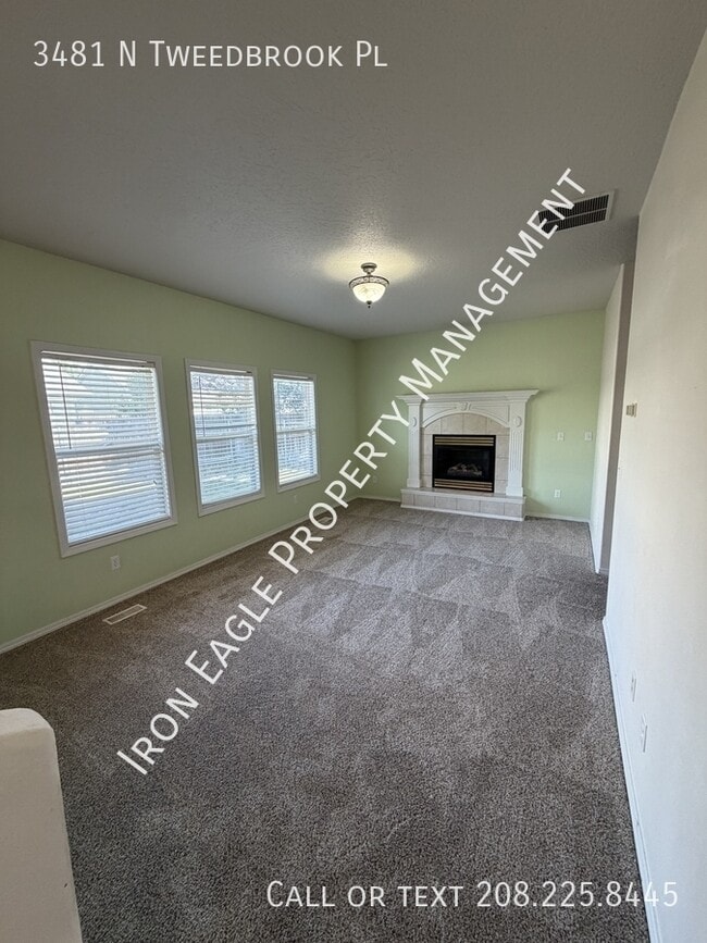 Building Photo - 3481 N Tweedbrook Pl