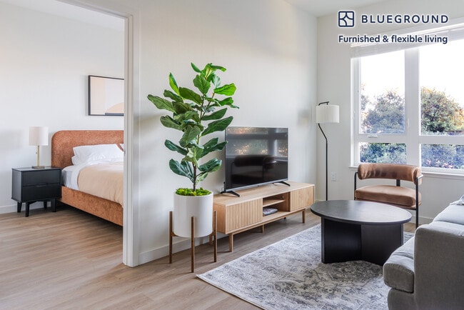 Building Photo - 100 Callan Ave