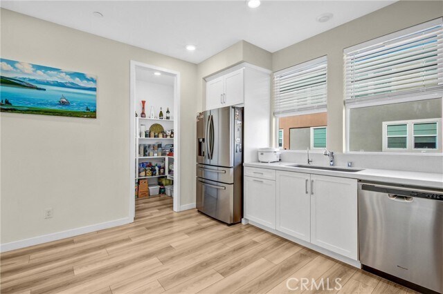 Foto del edificio - 27120 Vly Oak Pl