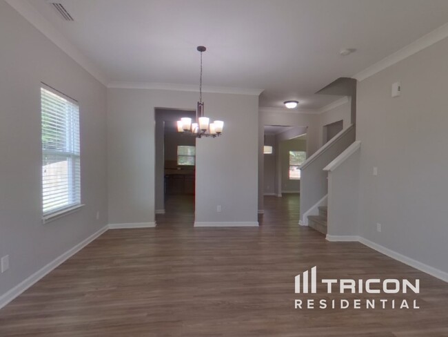 Building Photo - 5005 Sandis Court Mount Holly NC