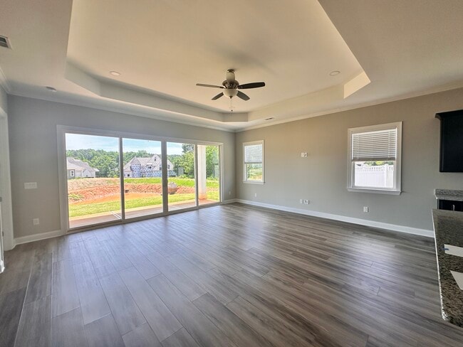 Building Photo - 4703 Anise Cir