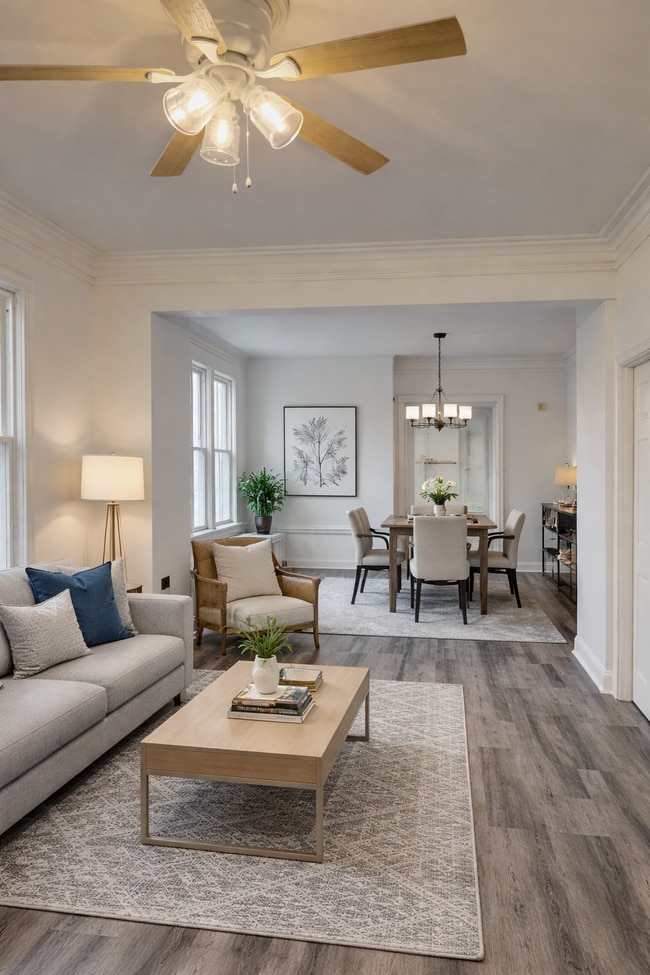 Living Staged - 1244 W 97th Pl