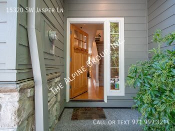 Building Photo - 15320 SW Jasper Ln