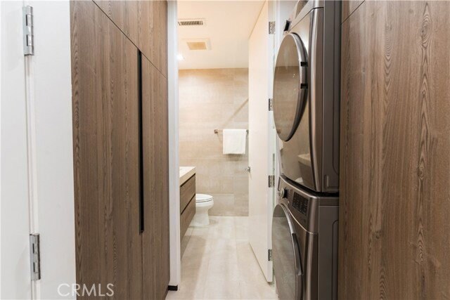 Foto del edificio - 8148 1/2 West Gould Avenue, Los Angeles, CA 90046 - 1 BR 1 BA house