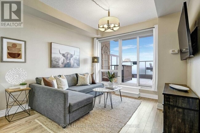 Photo du bâtiment - 9088 Yonge St