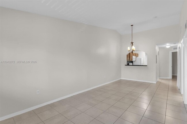 Building Photo - 1241 SE 29th St