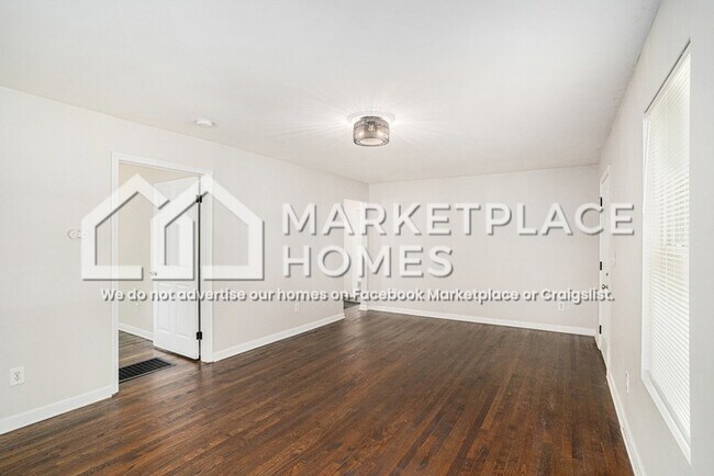 Foto del edificio - 2155 W Woodberry Ave