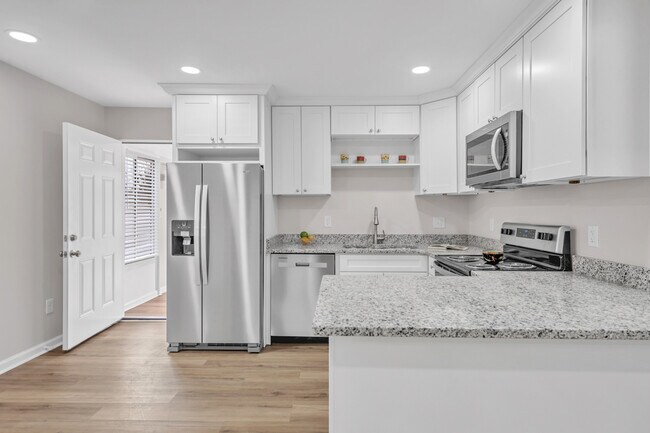 Foto del edificio - 8 E Preston St